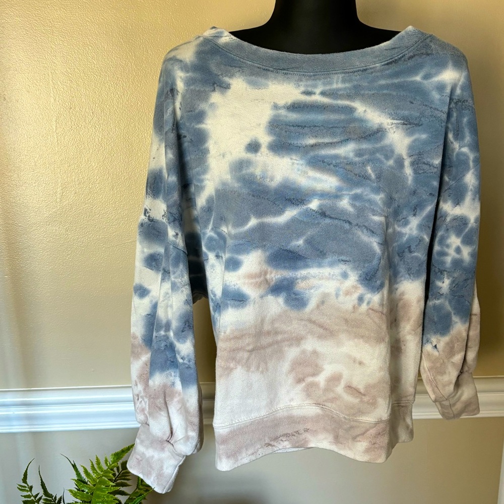 Pink Lilly Sweatshirt